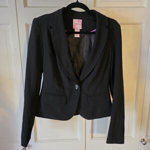 Candie's Black Single-Button Blazer with Notched Lapel
